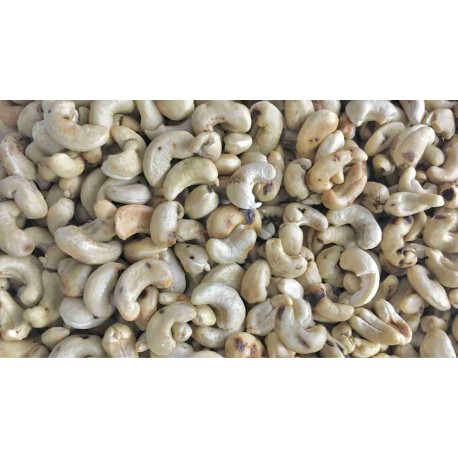 Cast. de Cajú W4 x 22.68Kg - $215 x kg